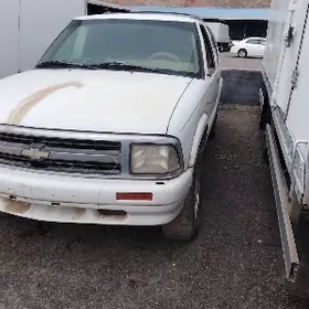 Шевроле Блейзер