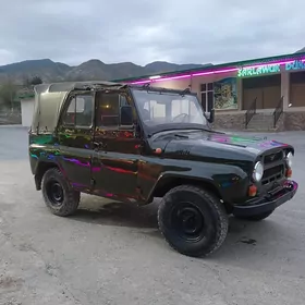 UAZ 469 1986