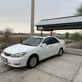 Toyota Camry 2004