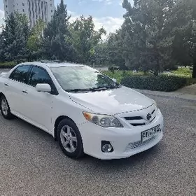 Toyota Corolla 2011
