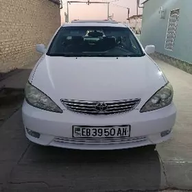 Toyota Camry 2003
