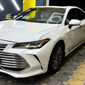 Toyota Avalon 2020