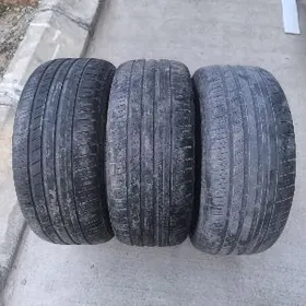 235/50/17 Kapsen