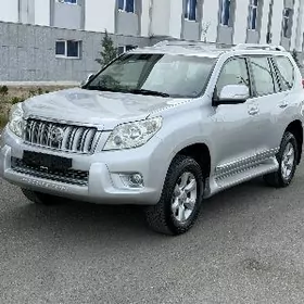Toyota Land Cruiser Prado 2010