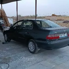 Toyota Corona 1995