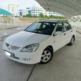 Mitsubishi Lancer 2005