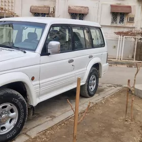 Mitsubishi Pajero 1996