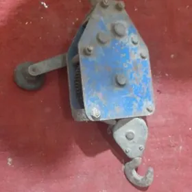 Salam satlyк Лебедка