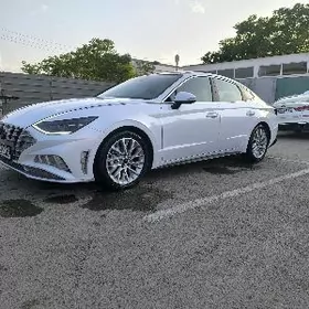 Hyundai Sonata 2021