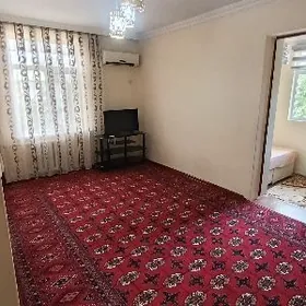 30 мкр. 1 в 2 комнаты 