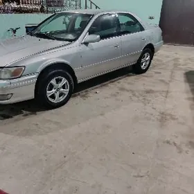Toyota Camry 2000