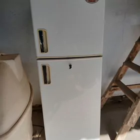 Холодильник Nikai