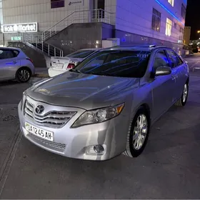 Toyota Camry 2010