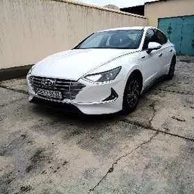 Hyundai Sonata 2022