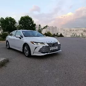 Toyota Avalon 2022