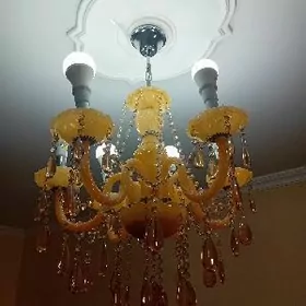 Lÿustra люстра