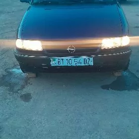 Opel Astra 1992