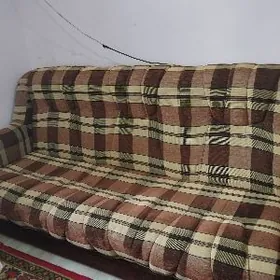 Диван (тройка)