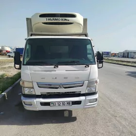 Mitsubishi Canter 2020