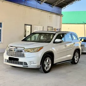 Toyota Highlander 2016