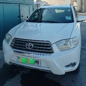Toyota Highlander 2010