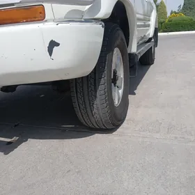 Toyota Land Cruiser 1991