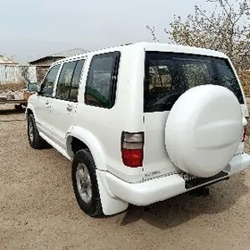 Nissan Pathfinder 2000