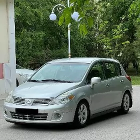 Nissan Versa 2010