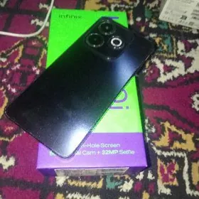 infinix HOT 40i