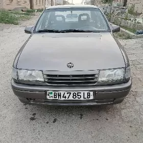 Opel Vectra 1990