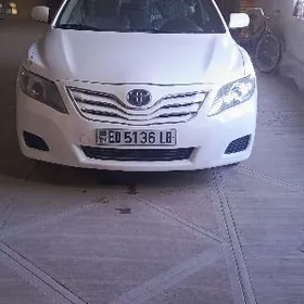 Toyota Camry 2010