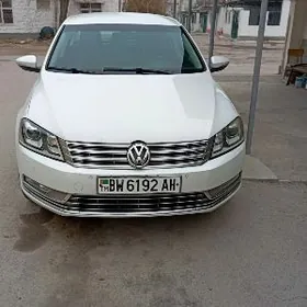 Volkswagen Passat 2012