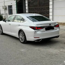 Lexus ES 350 2020