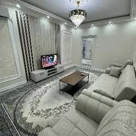 Mir-7/3. 4-Komnat. Kwartira 