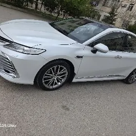 Toyota Camry 2023