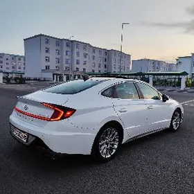 Hyundai Sonata 2020