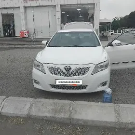 Toyota Camry 2008