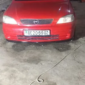 Opel Astra 2003