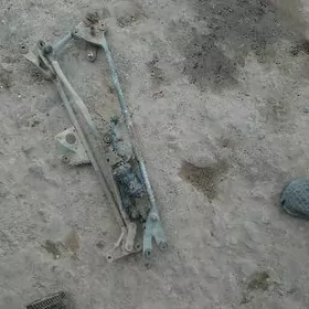 Aýna superman enjam