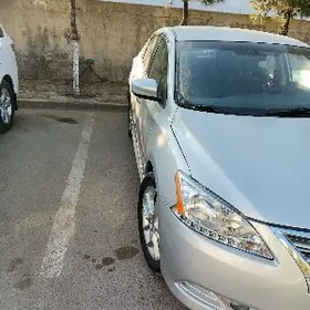 Nissan Sentra 2013