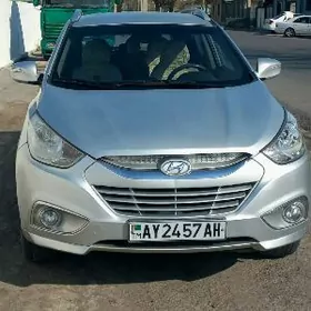 Hyundai IX25 2012