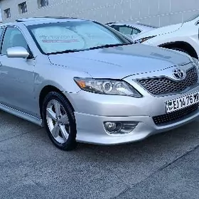 Toyota Camry 2010