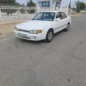 Toyota Camry 1993