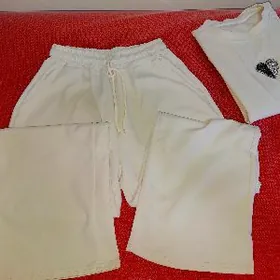 Комплект спортивный.