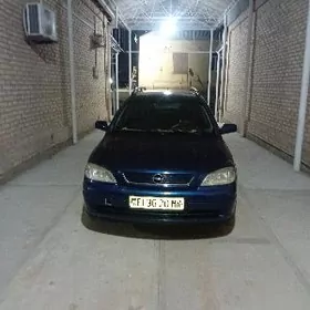 Opel Astra 2003