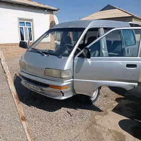 Toyota Town Ace 1990