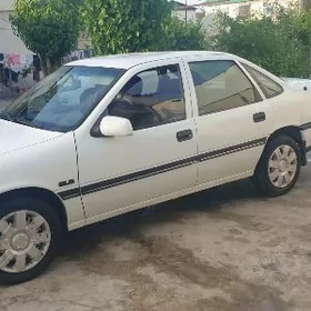Opel Vectra 1992