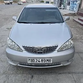 Toyota Camry 2005