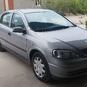 Opel Astra 2000
