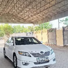 Toyota Camry 2010